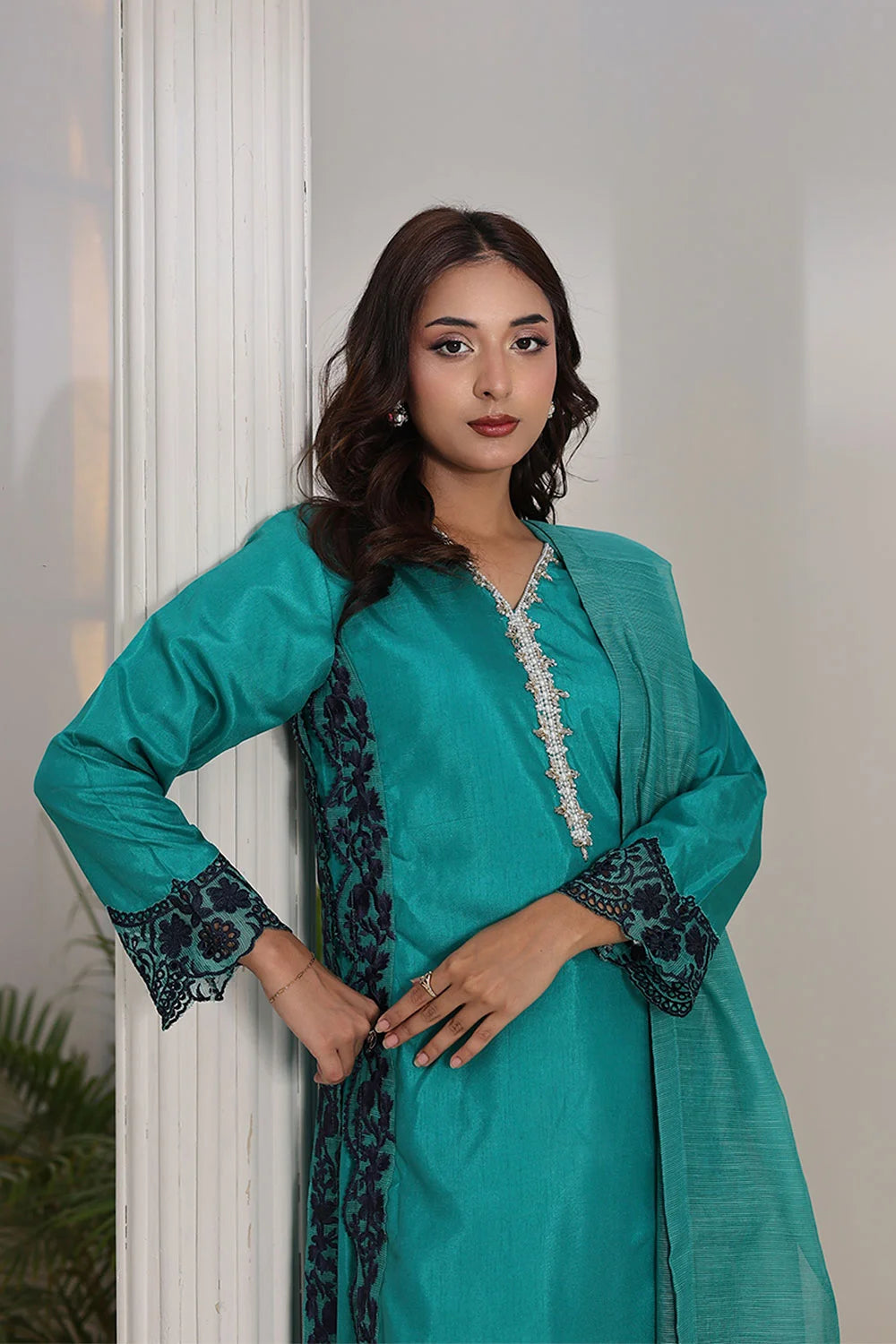 Embroidered Raw Silk Kurta Set with Plazzo & Net Dupatta