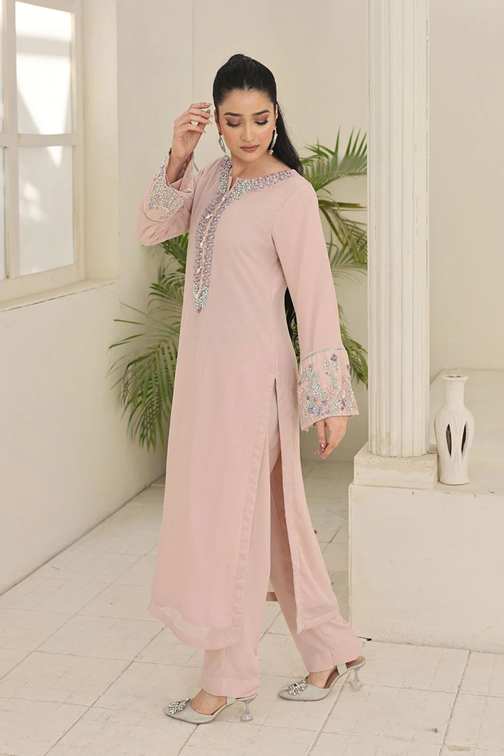 Timeless Festive Elegance – Embroidered Silk Straight Kurta Set SF-2430