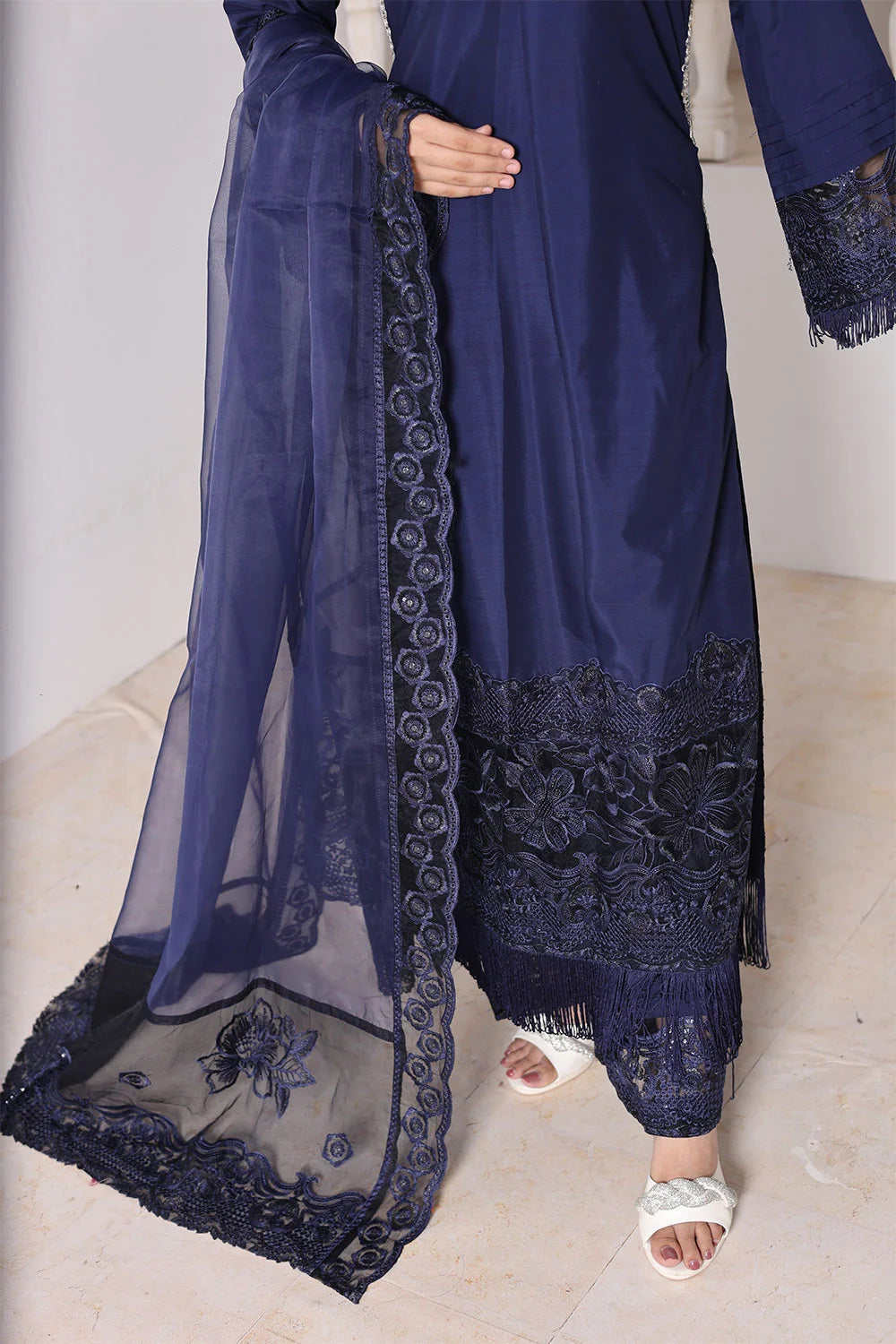 Elegant Long Silk Kurta with Embroidered Net Dupatta