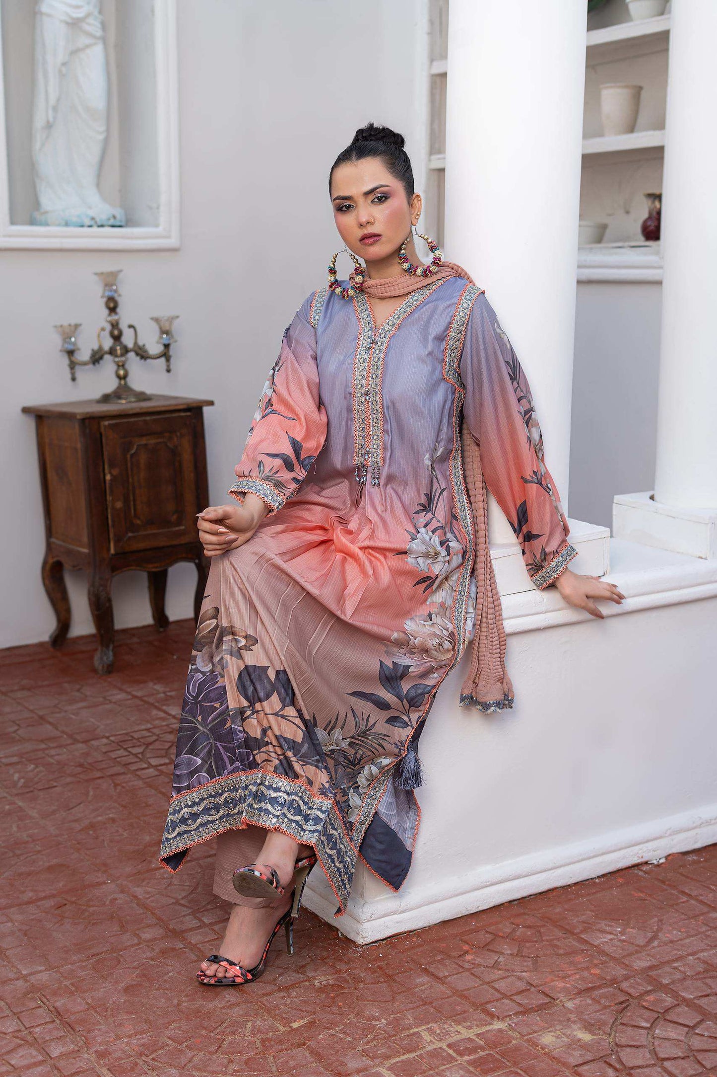 Peach pink | Chiffon | Embroidered | 3-Piece Suit