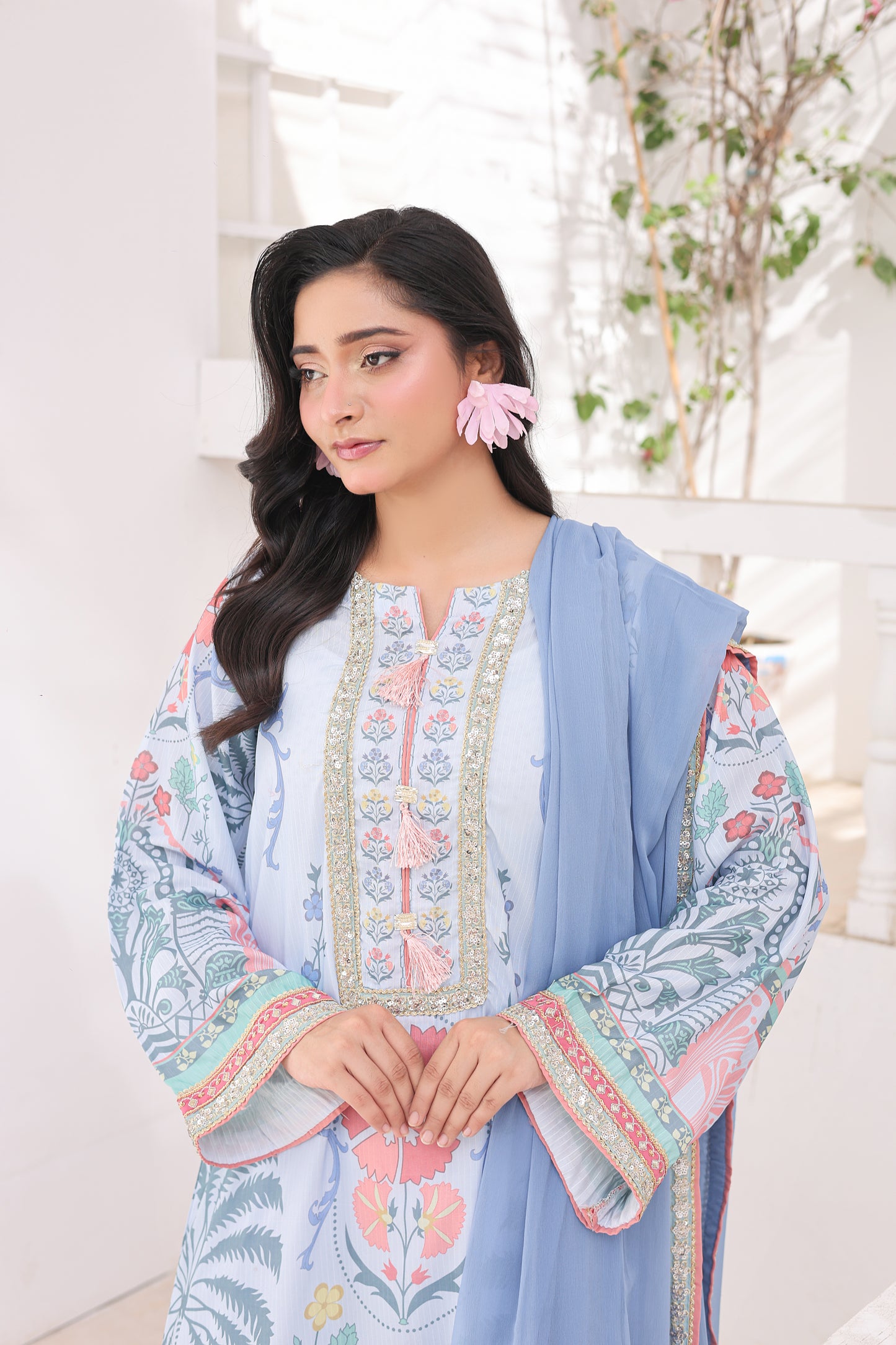 Neelofar