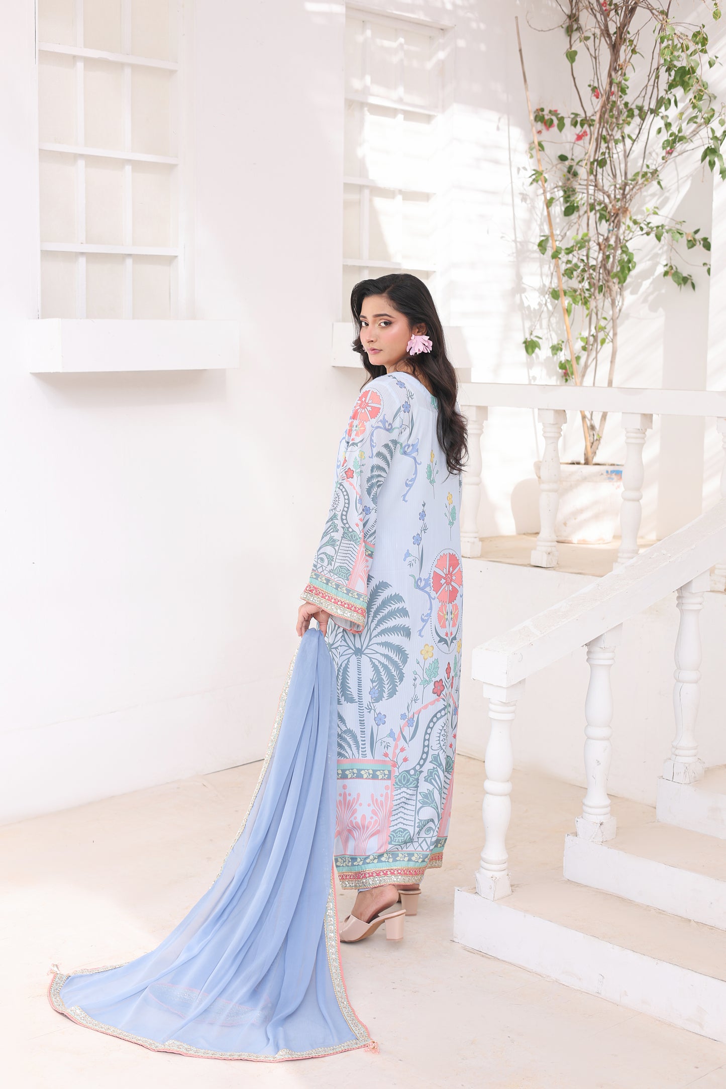Neelofar