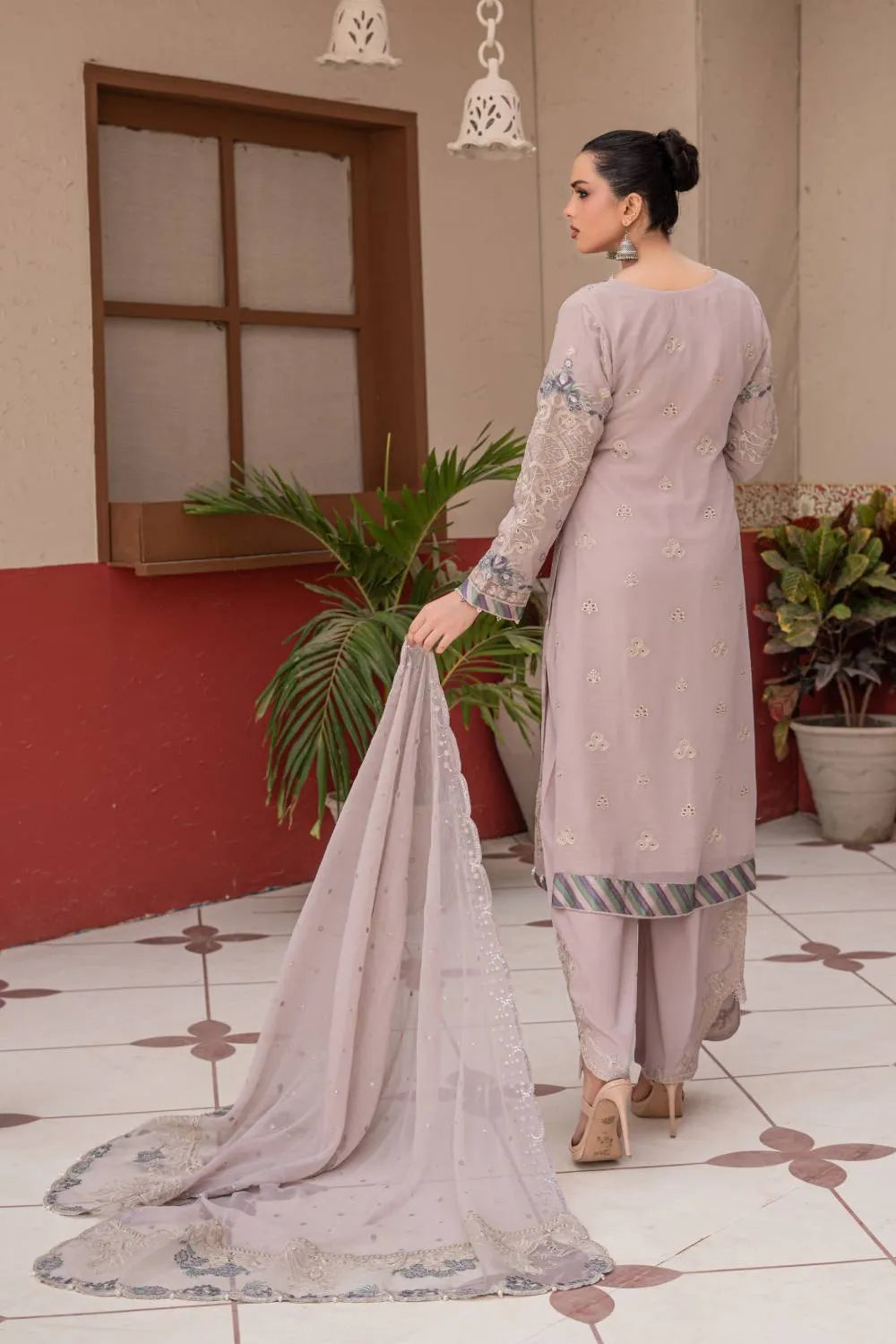 Dusty mauve embroidered 3-piece Pakistani suit featuring a straight-cut chiffon kurta with full lining, Grip palazzo trousers, and a chiffon dupatta.