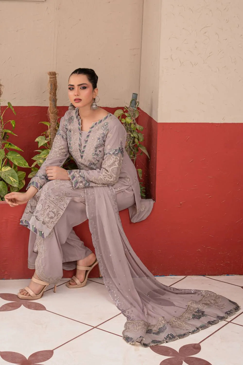 Dusty mauve embroidered 3-piece Pakistani suit featuring a straight-cut chiffon kurta with full lining, Grip palazzo trousers, and a chiffon dupatta.