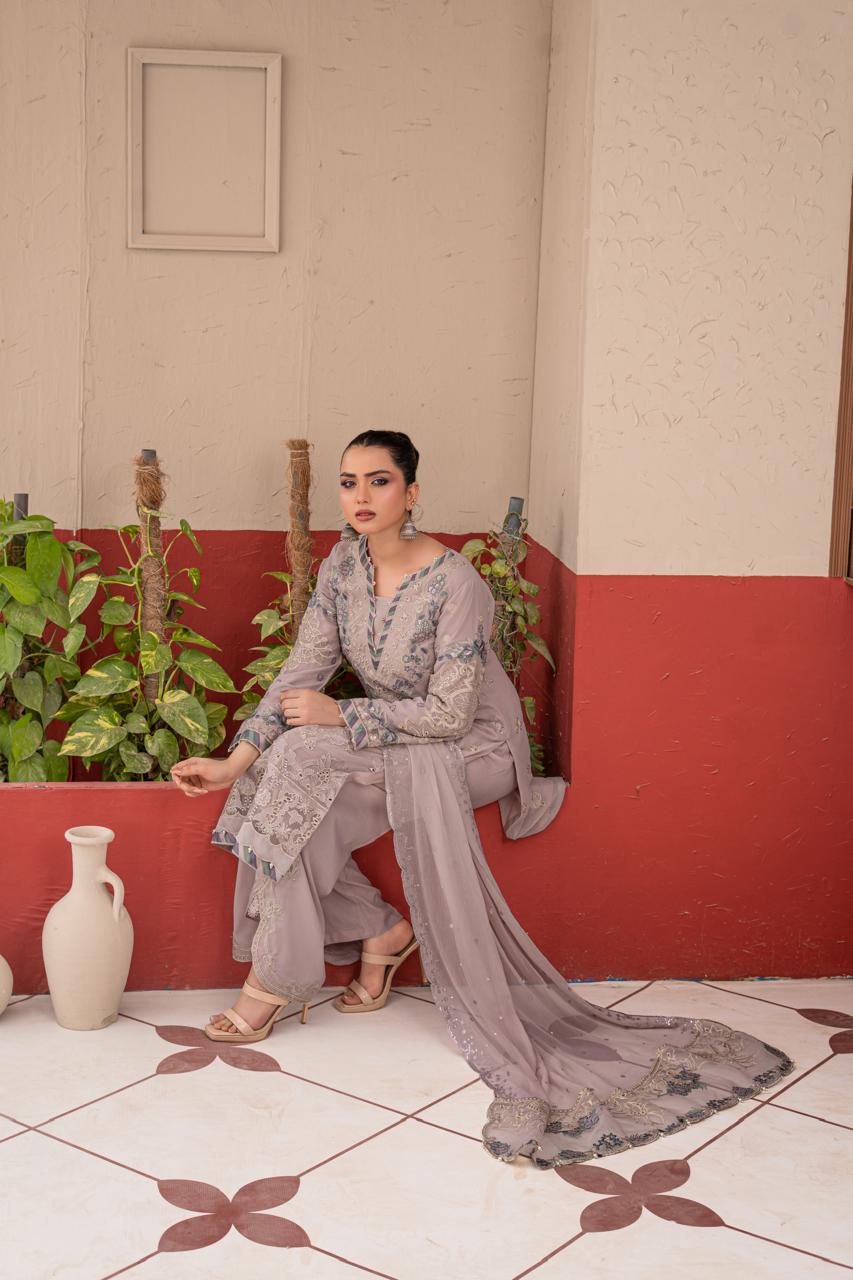 dusty Mauve | Chiffon | Embroidered | 3-Piece Suit