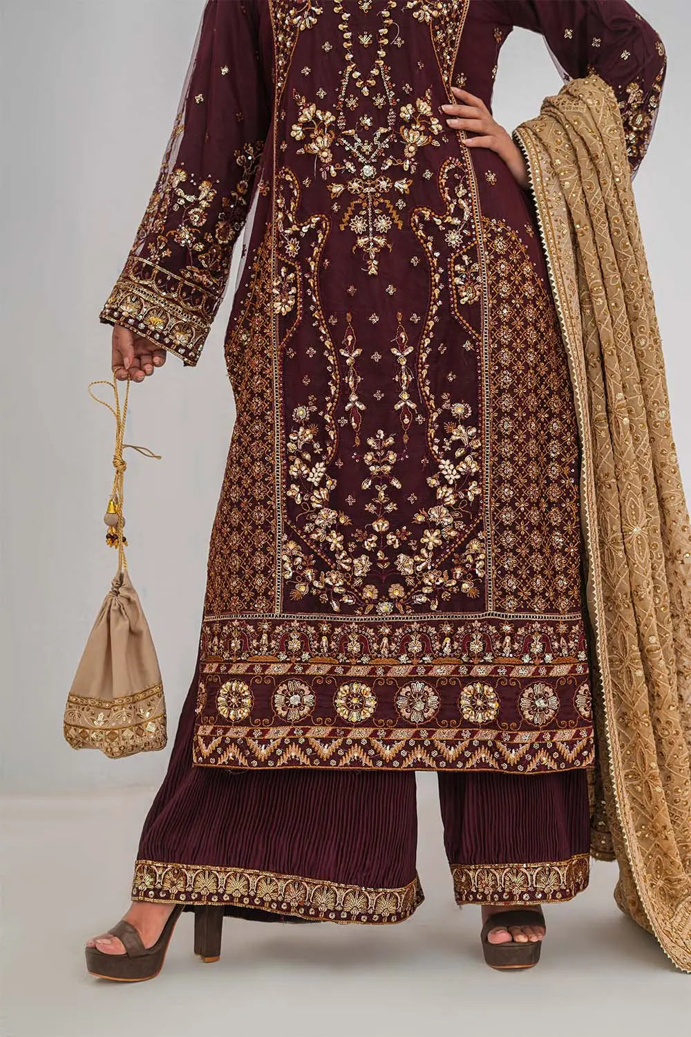 Embroidered 3-piece Pakistani suit featuring a straight-cut Kasab Net kurta, Malai lining, crushed Malai and Crepe palazzo trousers, and chiffon dupatta