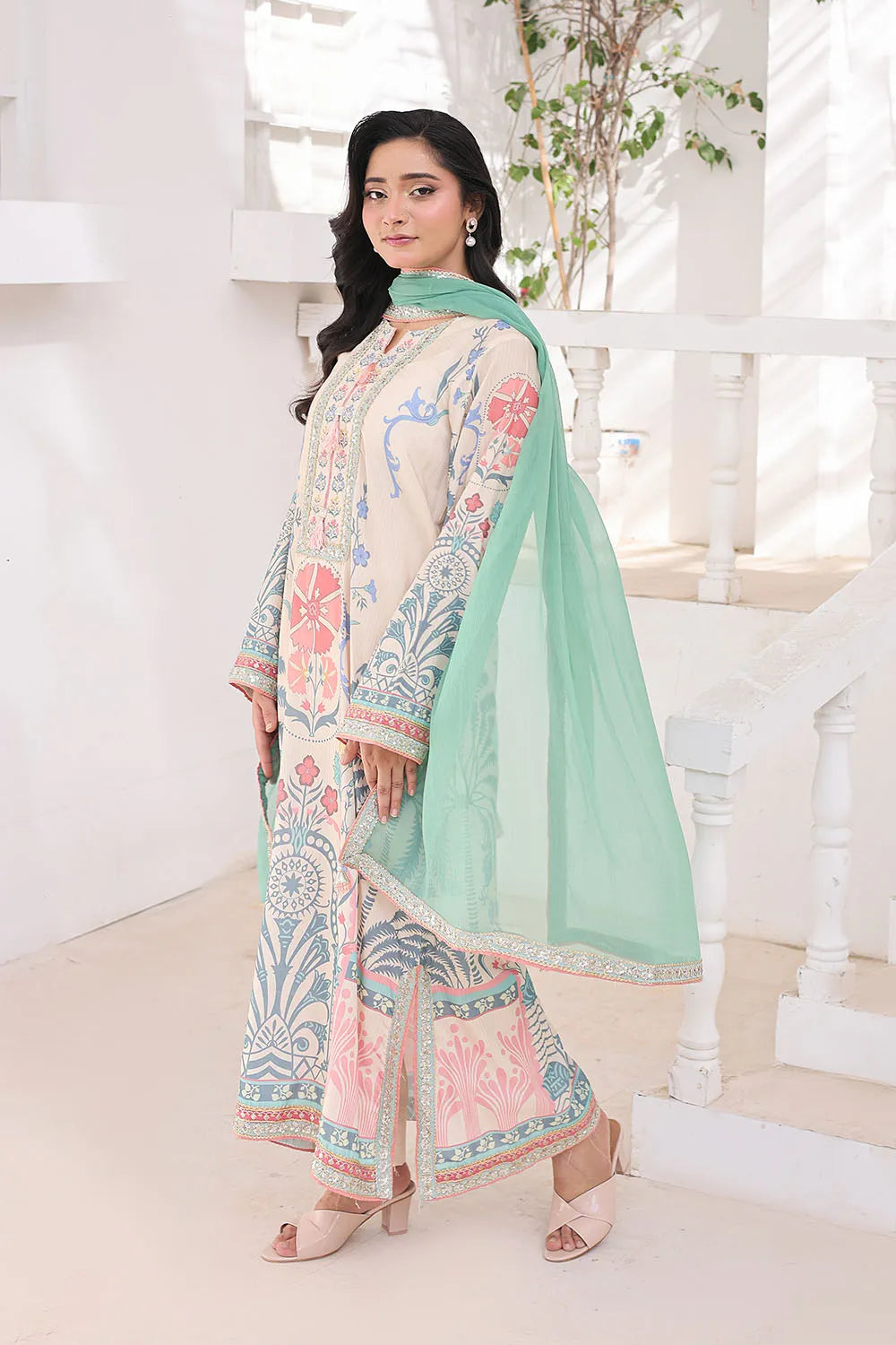 Fawn 3-piece Pakistani suit featuring a long Bana Dora kaftan, straight Bana Dora trousers and a printed chiffon dupatta
