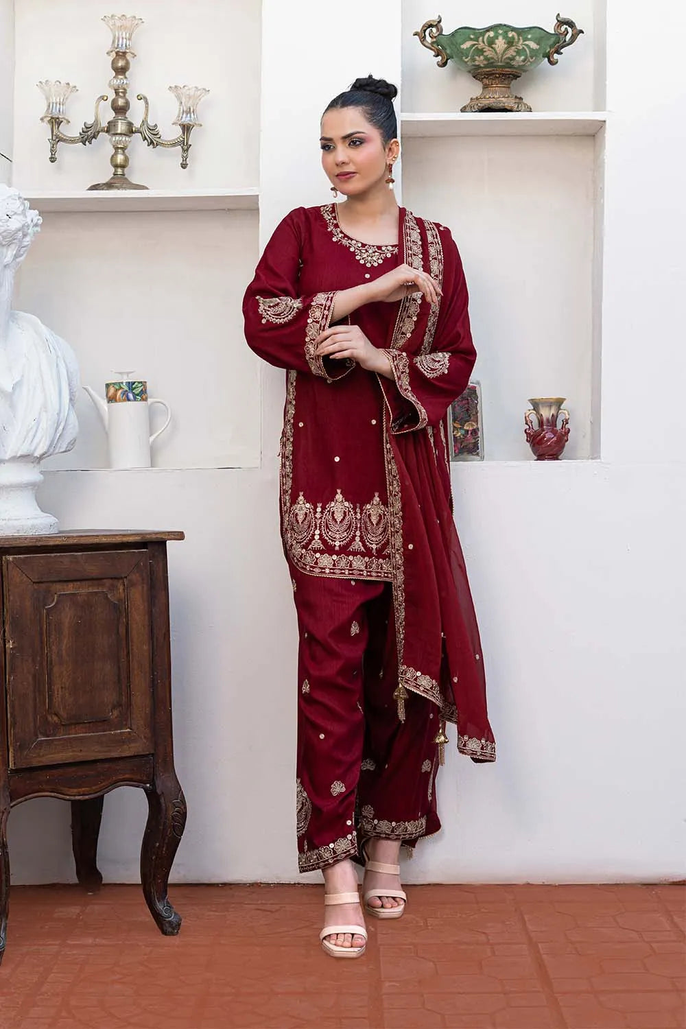 Embroidered 3-piece Pakistani suit with a short raw silk kurta, full Malai lining, matching raw silk shalwar, and chiffon dupatta, available in Blood Red, Lilac, Bottle Green, and Rust