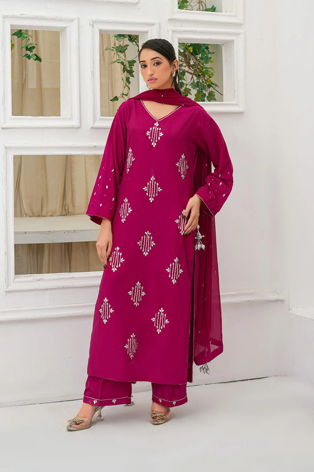 Stone embellished 3-piece Pakistani suit with straight-cut Russian Crepe kurta, Malai lining, straight Russian Crepe trousers and chiffon dupatta