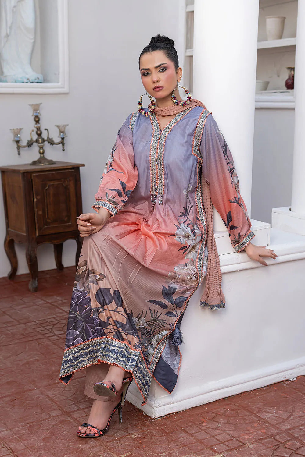 Multicolor printed 3-piece Pakistani suit with long Bana Dora kaftan, straight Bana Dora trousers and chiffon dupatta