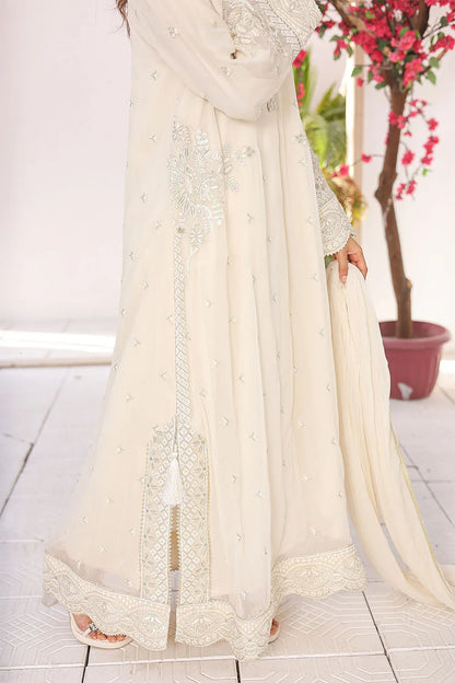 Off-white embroidered 3-piece Pakistani suit featuring a long chiffon kaftan with full lining, straight Grip trousers, and a matching chiffon dupatta.