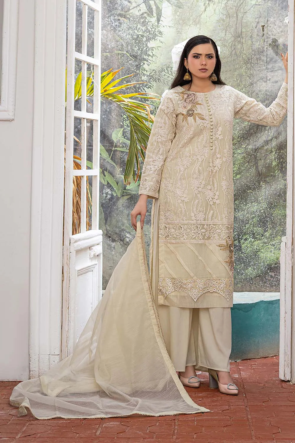 Off-white embroidered 3-piece Pakistani suit featuring a straight-cut organza kurta with full lining, Grip palazzo trousers, and a Khaddi Net dupatta.