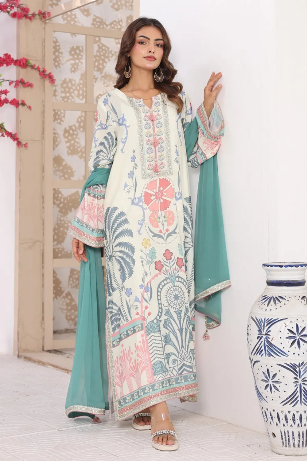 Off white printed 3-piece Pakistani suit with long Bana Dora kaftan, straight Bana Dora trousers and chiffon dupatta