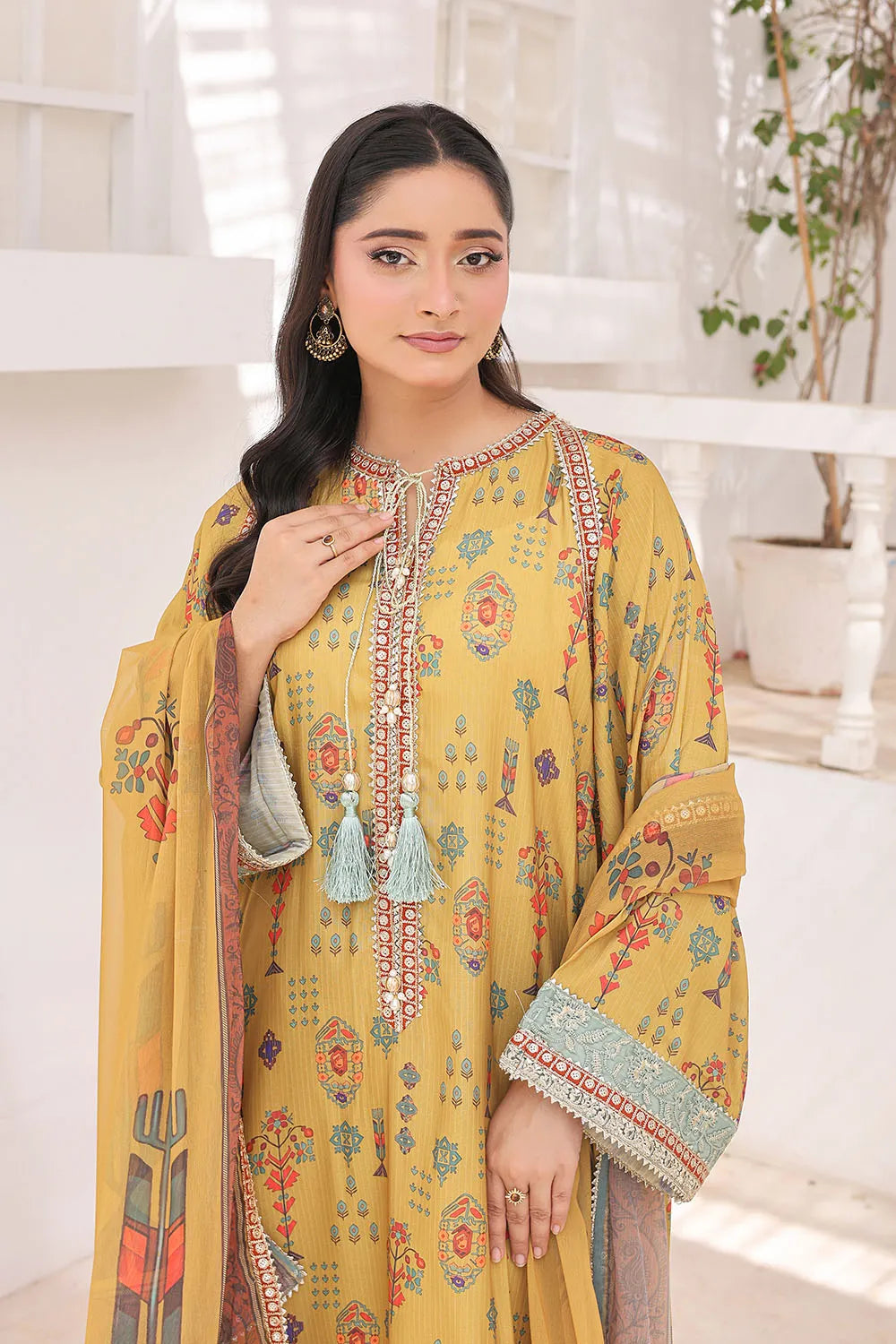 Mustard printed 3-piece Pakistani suit with long Bana Dora kaftan, straight Bana Dora trousers and chiffon dupatta