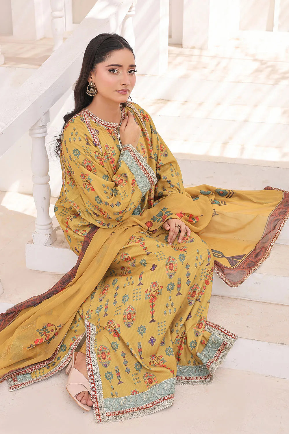 Mustard printed 3-piece Pakistani suit with long Bana Dora kaftan, straight Bana Dora trousers and chiffon dupatta