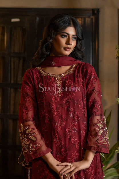 Fabric and embroidery detail on maroon chiffon luxury pretwear – SF-2424.